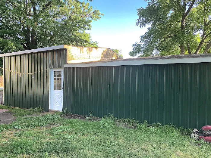 Nukemall1 Garage 2