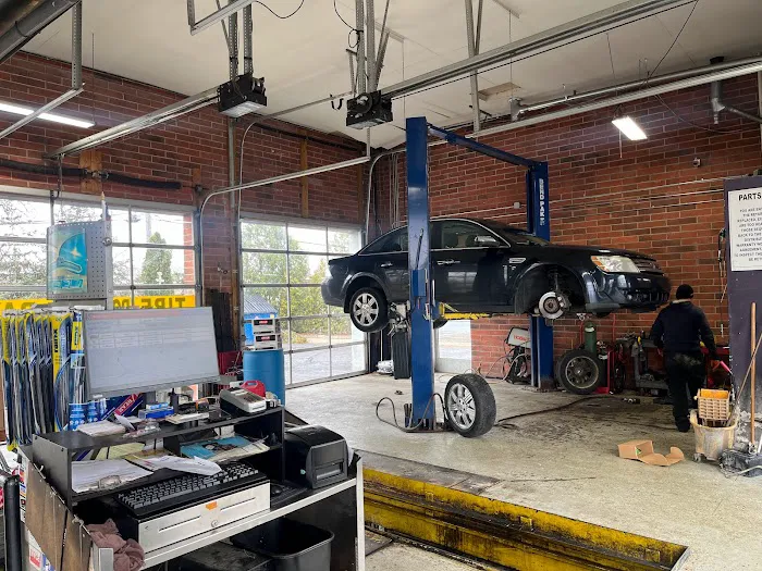 RJS Quick Lube and Auto Center 4