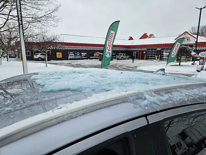 Fast Eddie's Car Wash and Oil Change 2