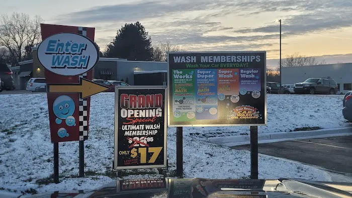 Fast Eddie's Car Wash and Oil Change 4