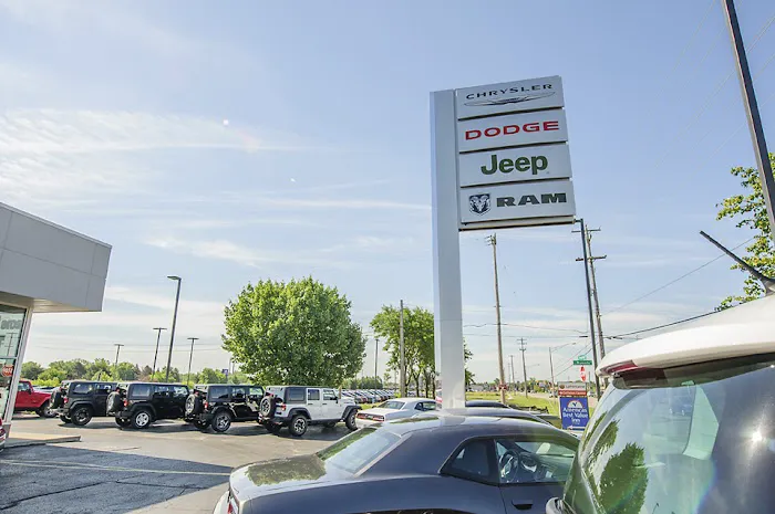 LaFontaine Chrysler Dodge Jeep Ram Fiat of Lansing Parts Store 6