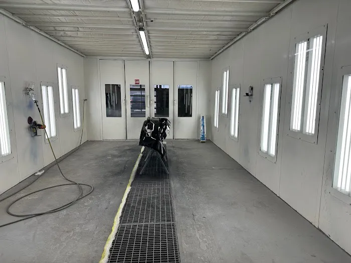 Motorcars Collision Center 3