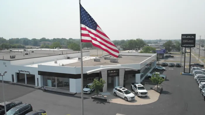 LaFontaine Buick GMC Lansing Service & Parts Center 0