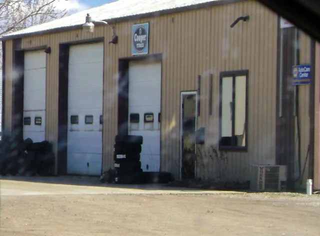 Short's Auto Care 0