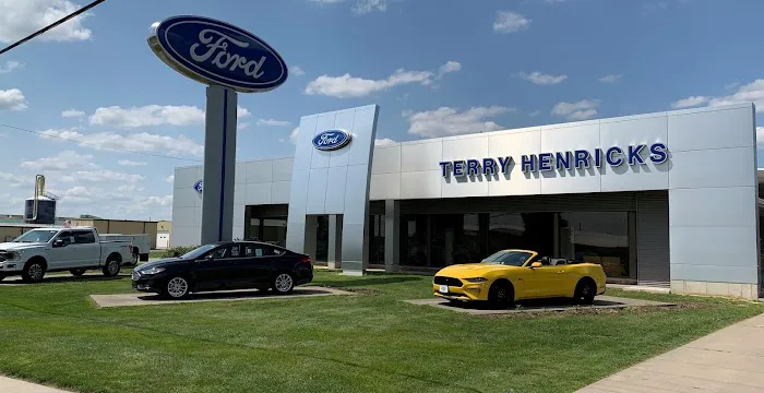 Terry Henricks Ford Parts 8