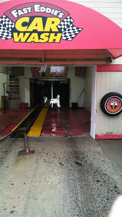 Fast Eddie's Car Wash and Oil Change 8