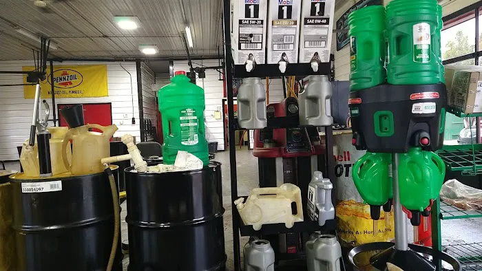Fast Eddie's Car Wash and Oil Change 8
