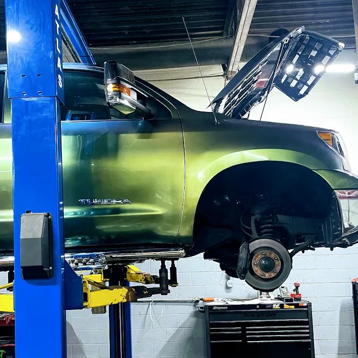 Delgado Auto Repair L.L.C 8