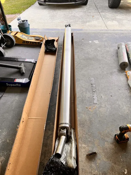 Wellbuilt Axle & Driveline 4