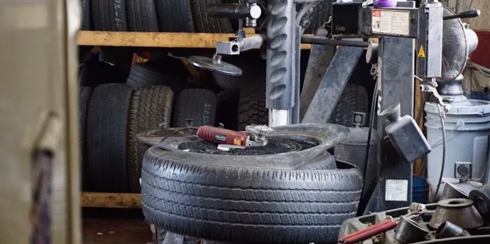 Phoenix Tire Services 5