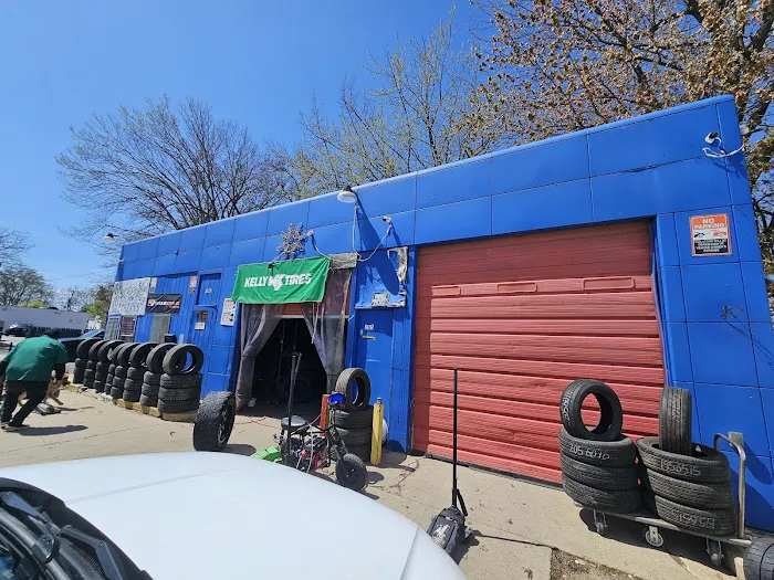Hermoso’s Tire Shop 4