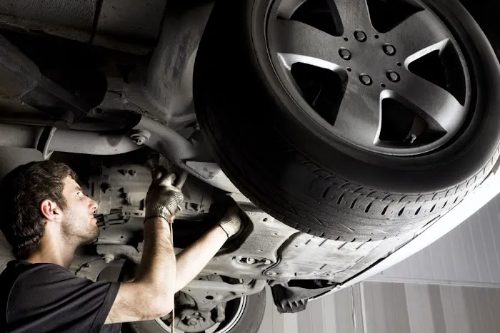 Earl's Transmission Service 1