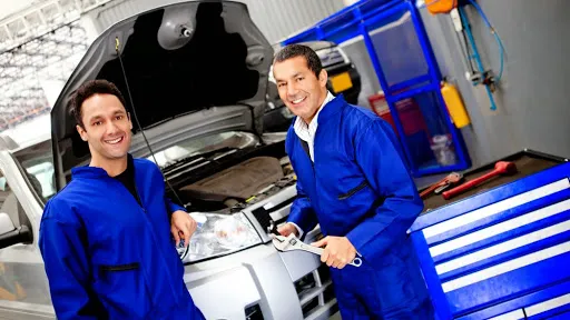 Earl's Transmission Service 0