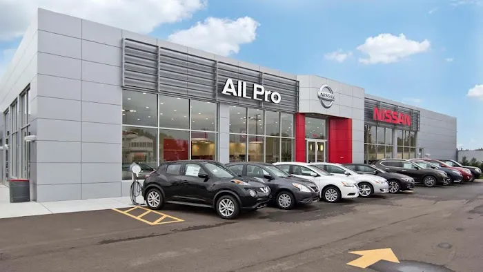 Nissan of Dearborn Service 4