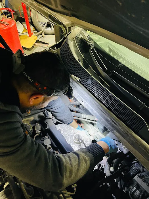 Homs Auto Repair 7
