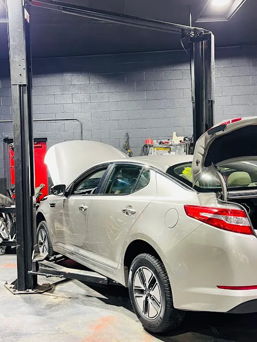 Homs Auto Repair 8