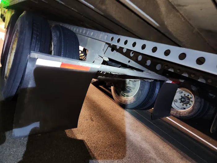 Mobile Onsite Semi Truck Trailer And Truck Tire Repair 8