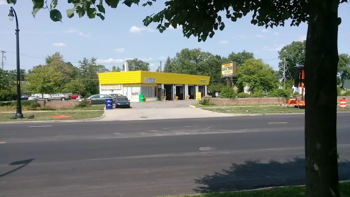 Livonia Car & Truck 1