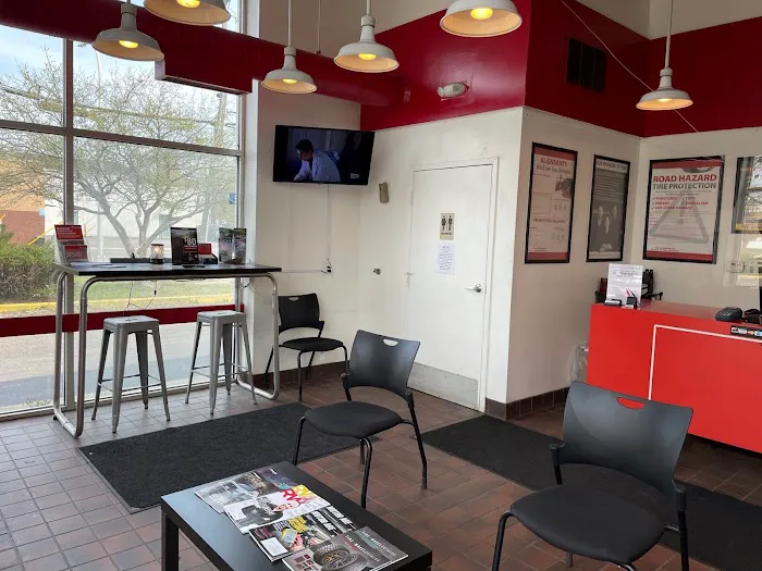 Monro Auto Service and Tire Centers 6