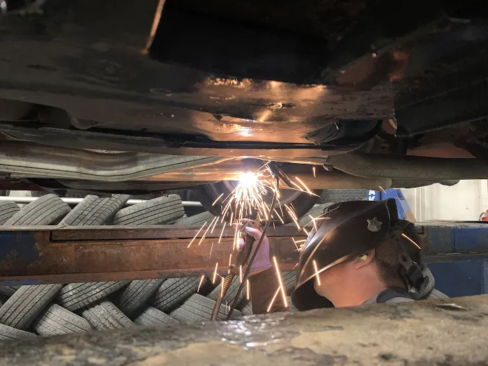 EJ Tires & Auto Center LLC. 9