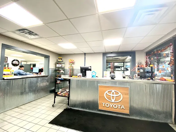 Page Toyota Service Center 3