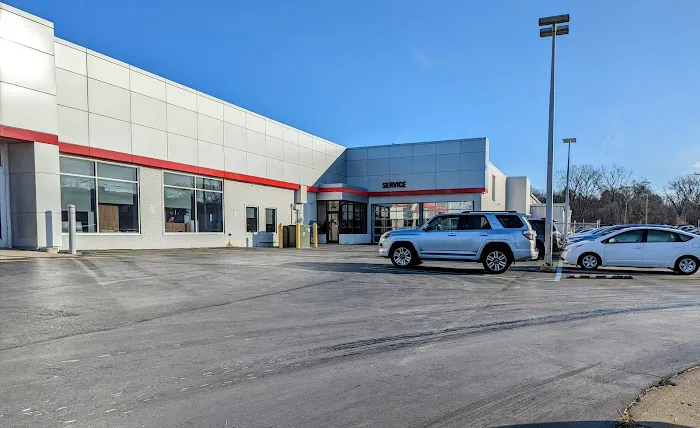 Page Toyota Service Center 8