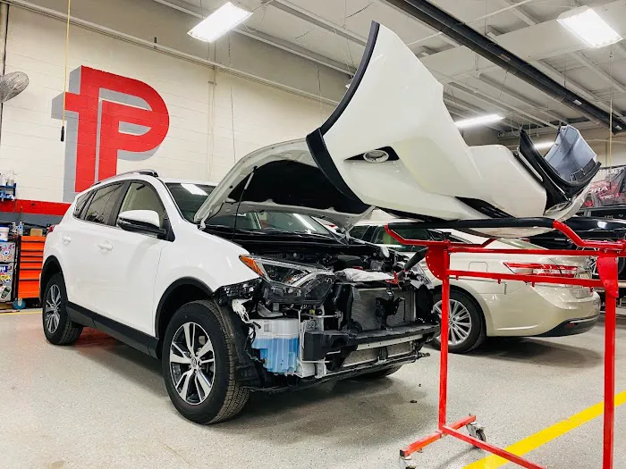 Page Auto Collision Center 3