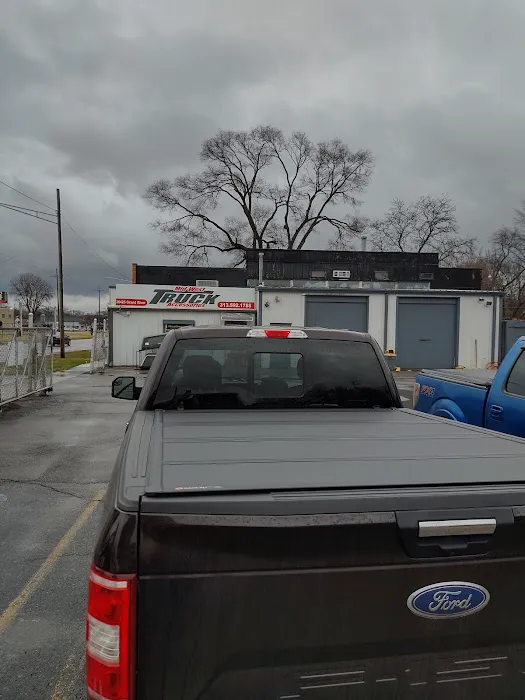 Mid-West Truck Accessories Inc 7