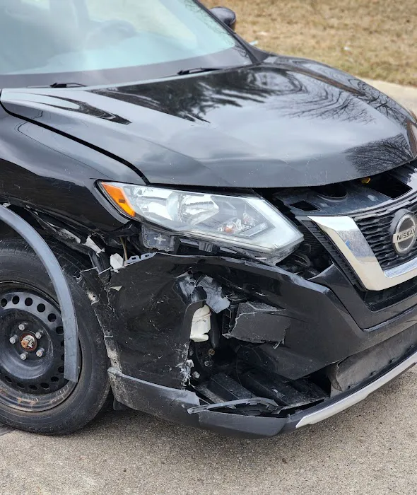King Brothers Collision - Redford 7