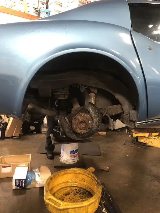 Max Motors 8