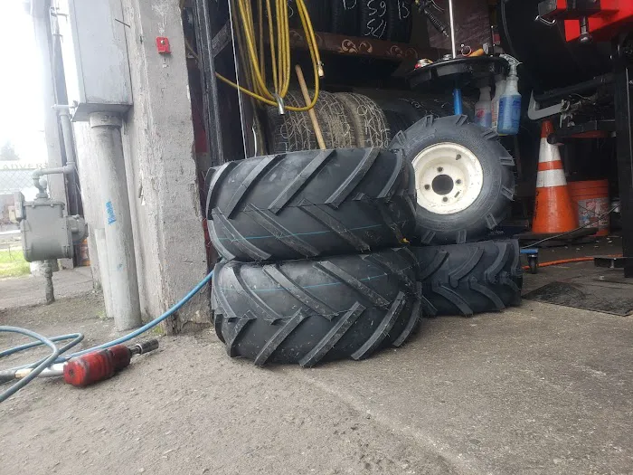Ray's Auto Services 9
