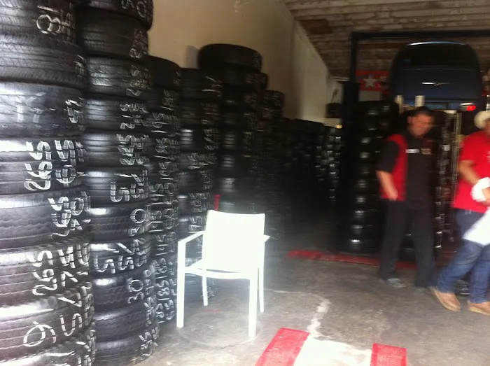 H & R Auto Clinic 5