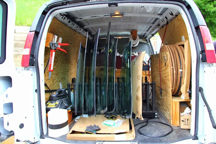 Only 1 Auto Glass 5
