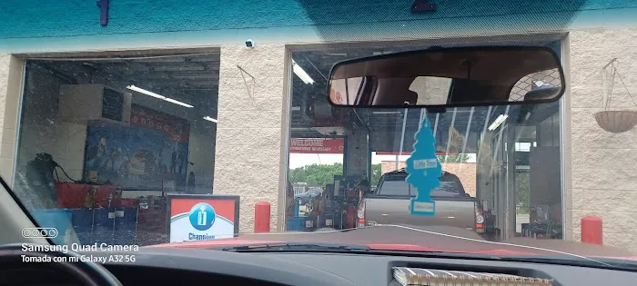 Valvoline Instant Oil Change 3