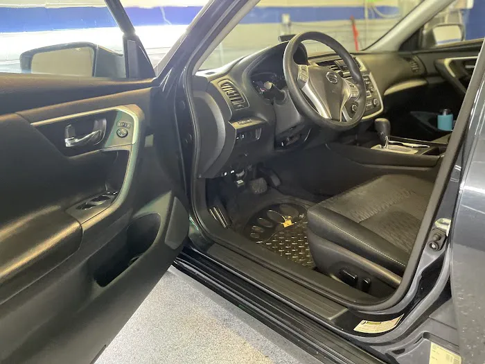 Nino’s Auto Detailing 9