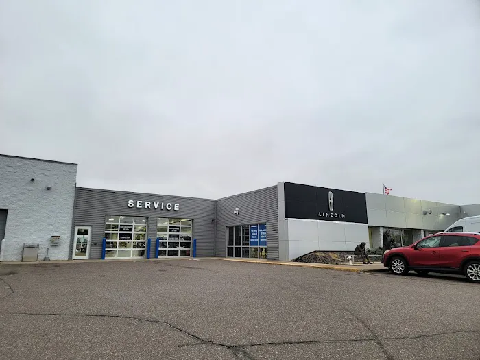 Eau Claire Lincoln Service 0