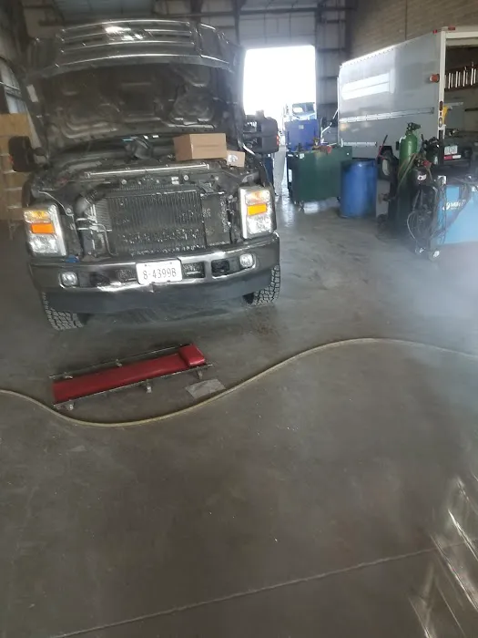 Pomp's Tire Service 4