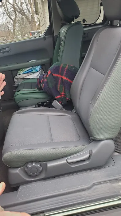 Iowa Auto Top & Upholstery 2