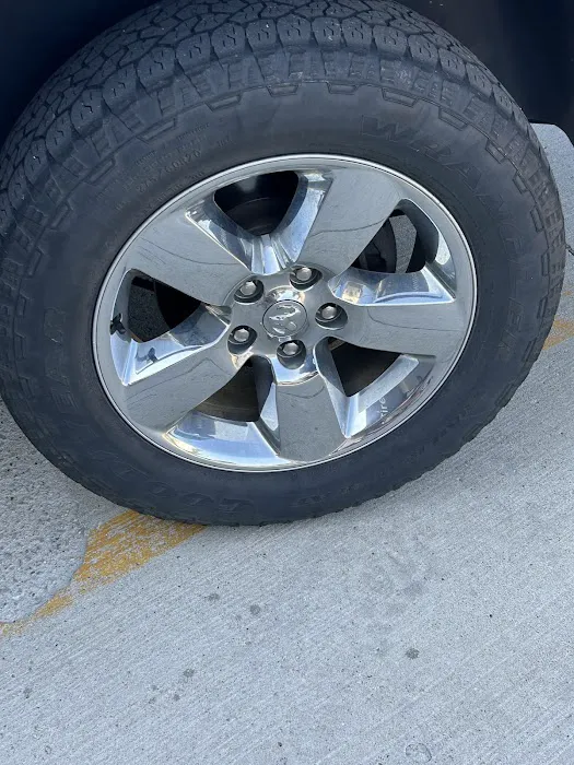 Hilltop Tire Service 4