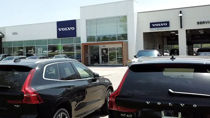 Willis Volvo Service Center 0