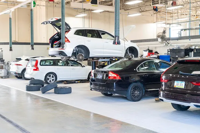 Willis Volvo Service Center 1