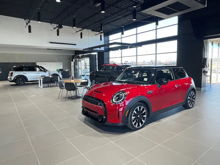 MINI of Des Moines Parts Store 1