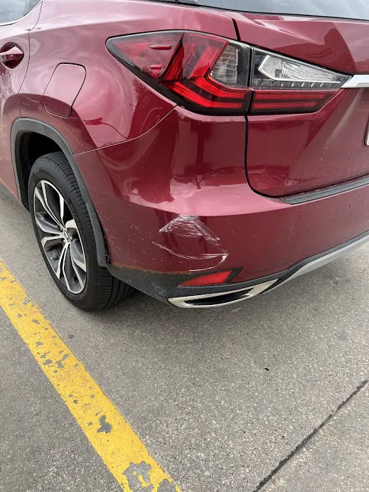 Willis Collision Center 3