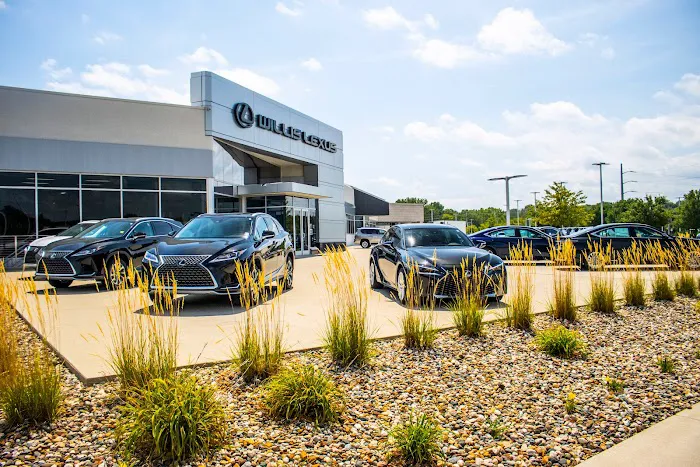Willis Lexus Service and Parts Center 3