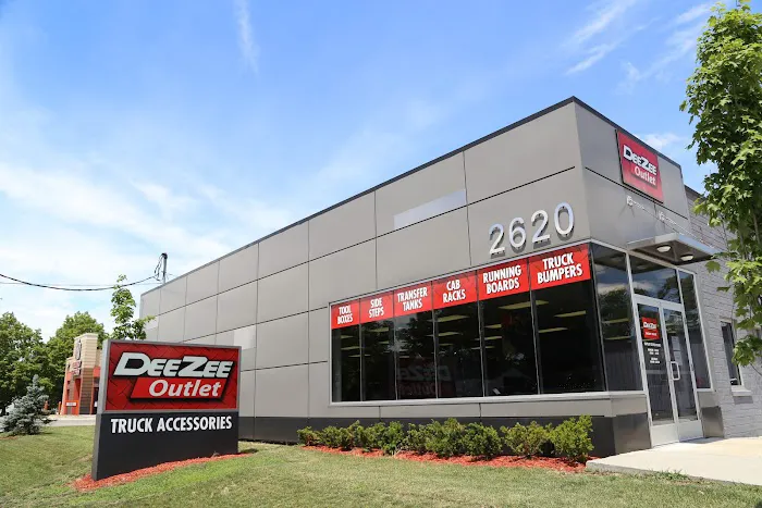 Dee Zee Factory Outlet 5