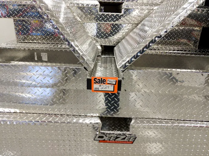 Dee Zee Factory Outlet 0