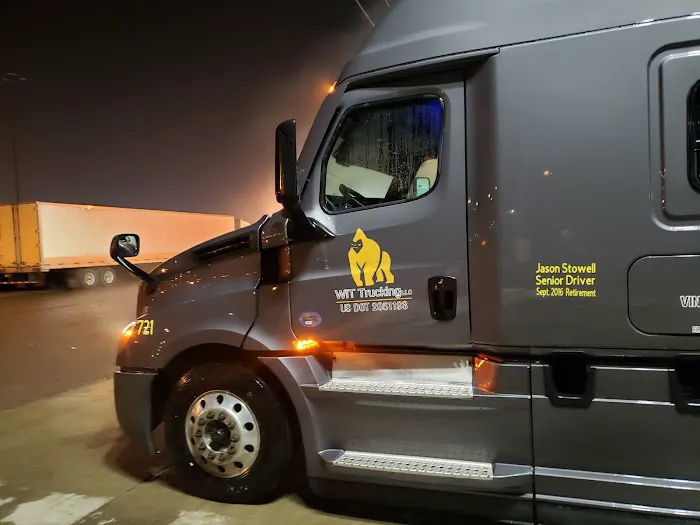 Red Rock Truck Center 4