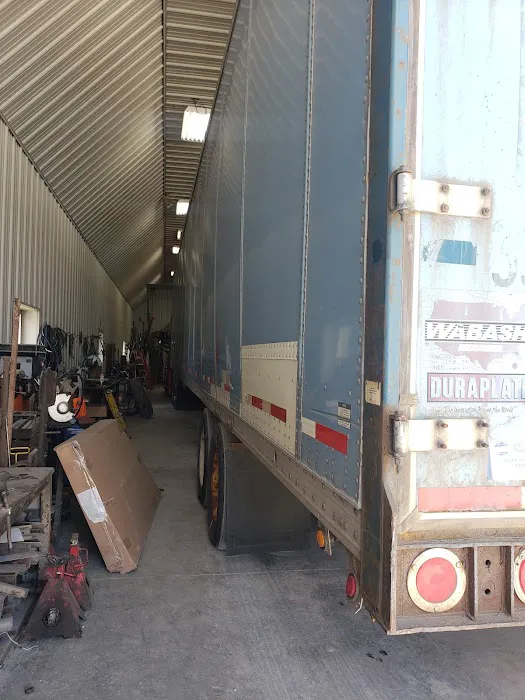 Red Rock Truck Center 3