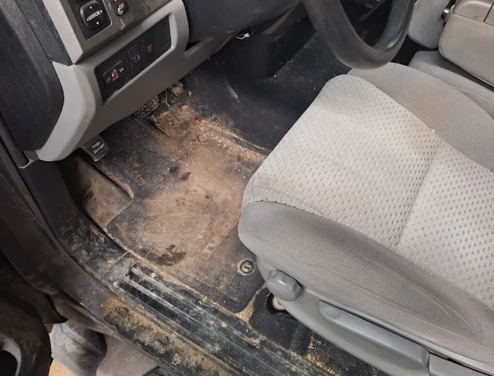 Oly's Oil Undercoating & Rust Protection 4