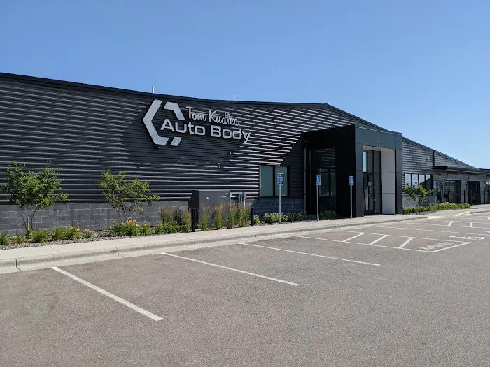 Tom Kadlec Auto Body 9